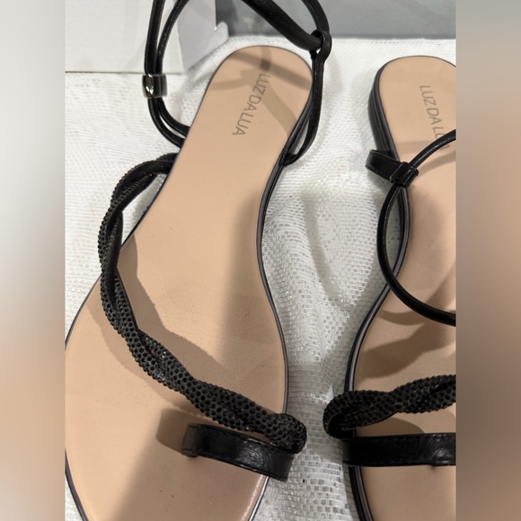 Black Women's Strappy Sandals - Picture 2 of 7